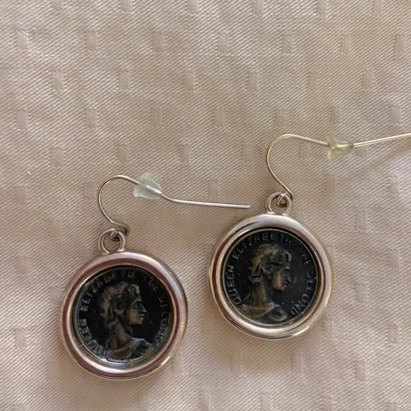 Gold color Coin Drop Earrings - Picture 1 of 1